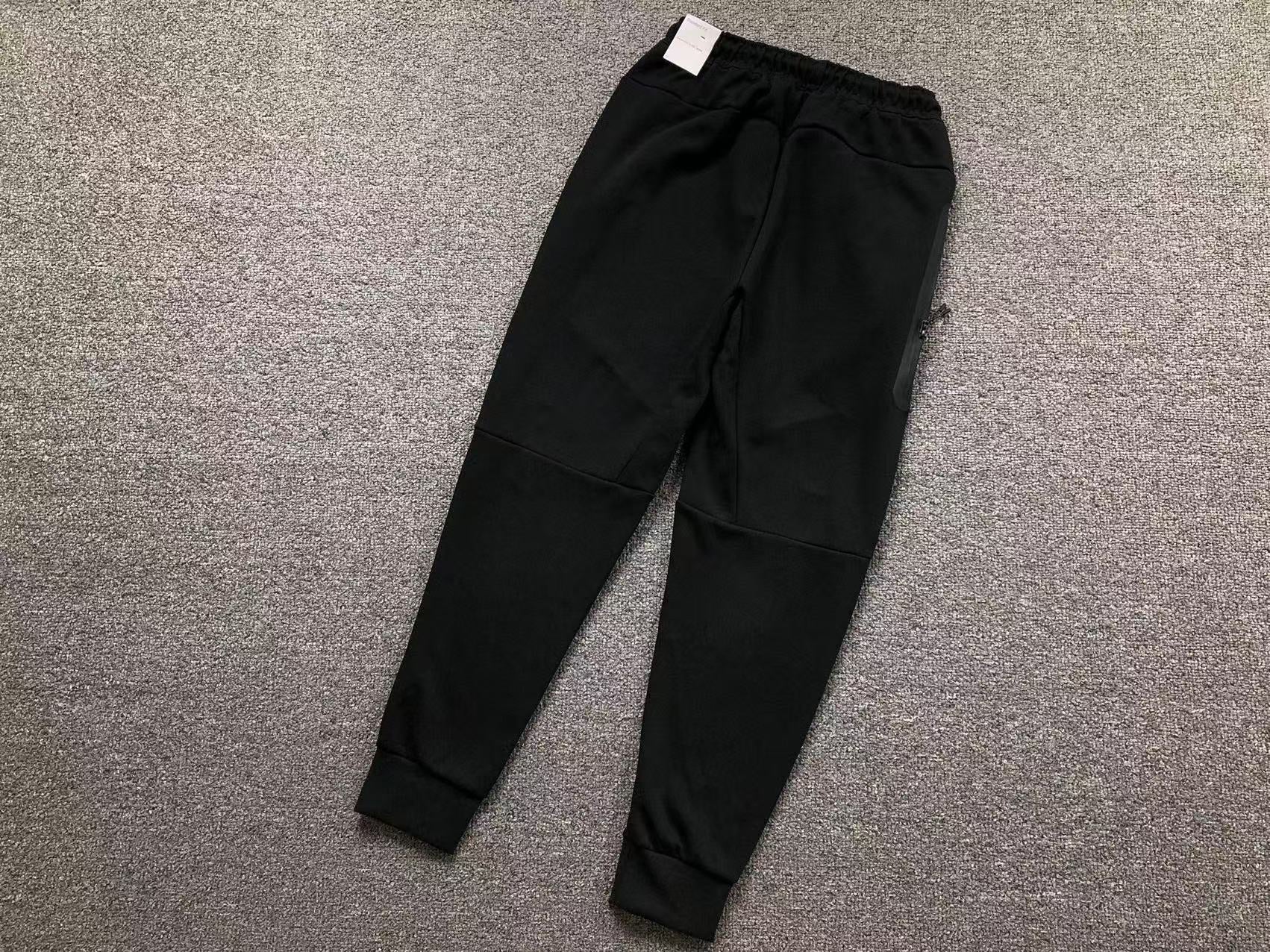 Conjunto Nike Tech ( Preto )