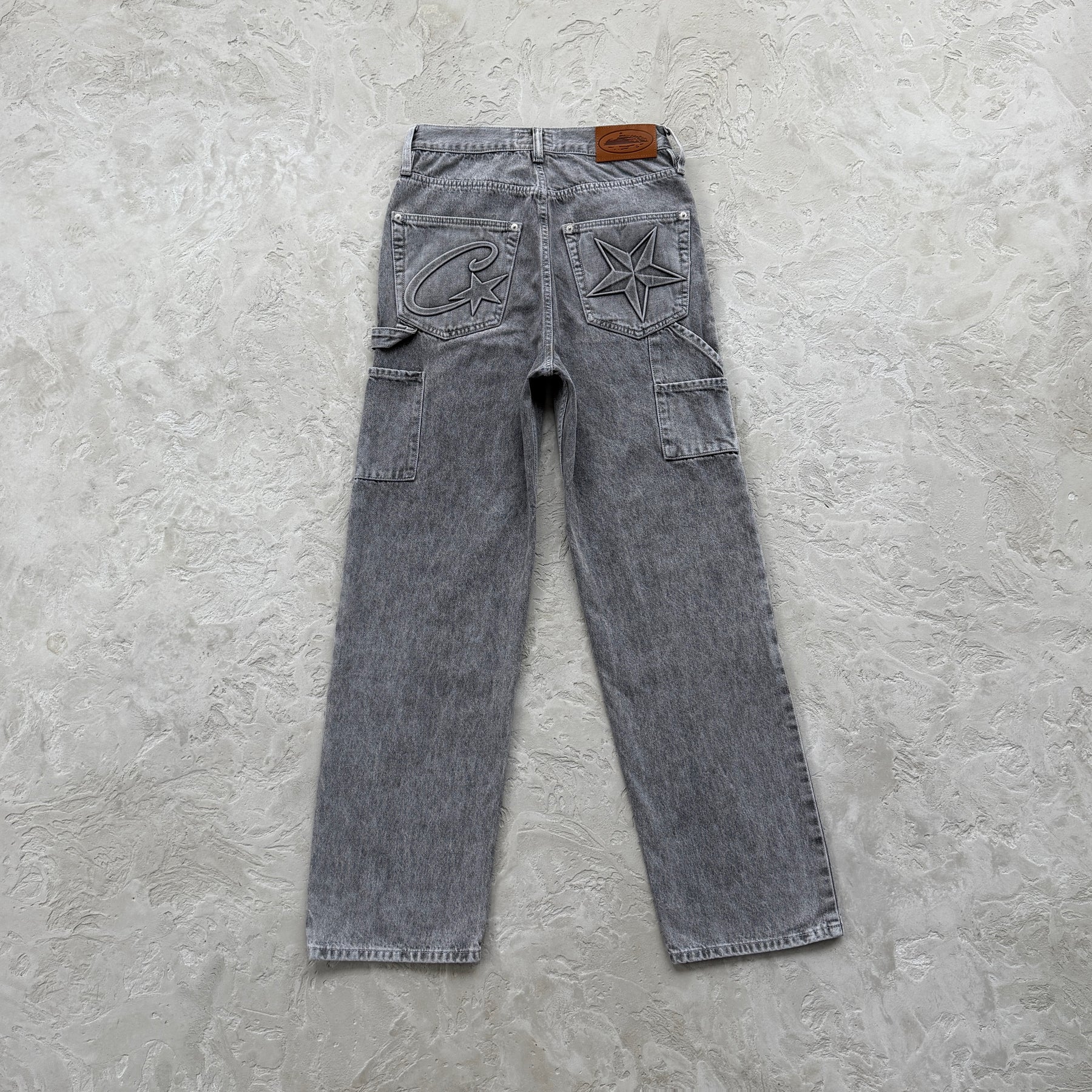 Calça Corteiz “Embossed C-Star DenimWork”