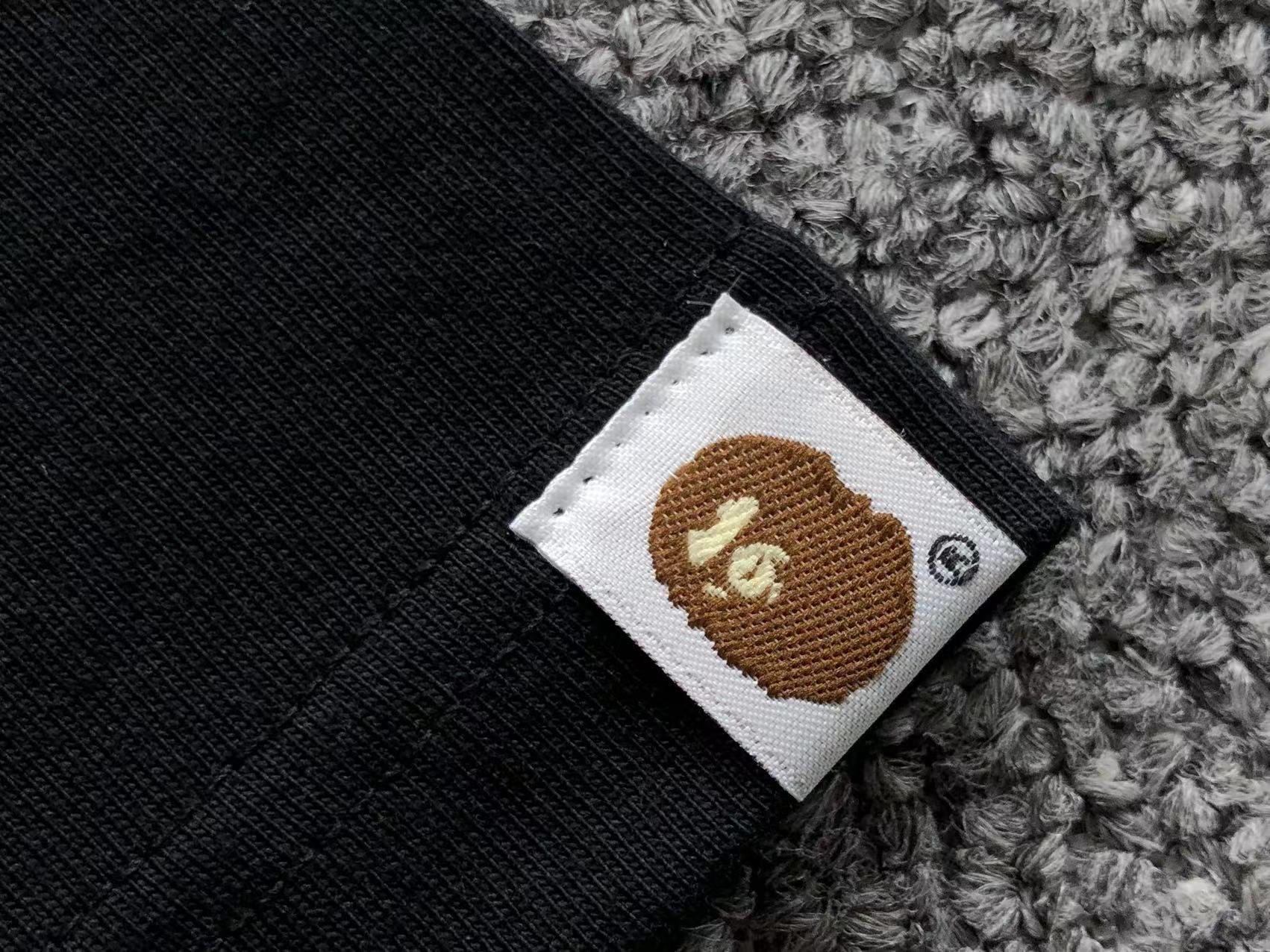 Camisa Bape “Apes Together Strong”