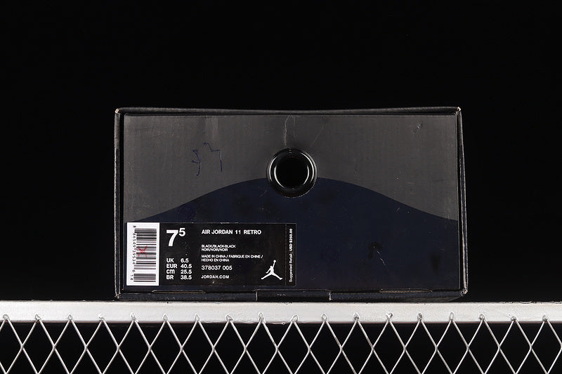 Air Jordan 11 “Cap and Gown”