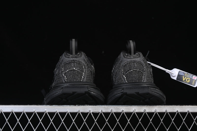 Balenciaga 3XL “Triple Black”