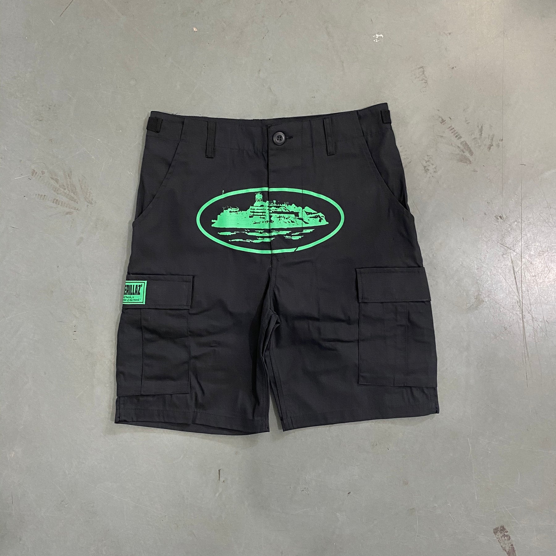 Shorts Corteiz “Mula Guerilla” ( Preto Com Verde )