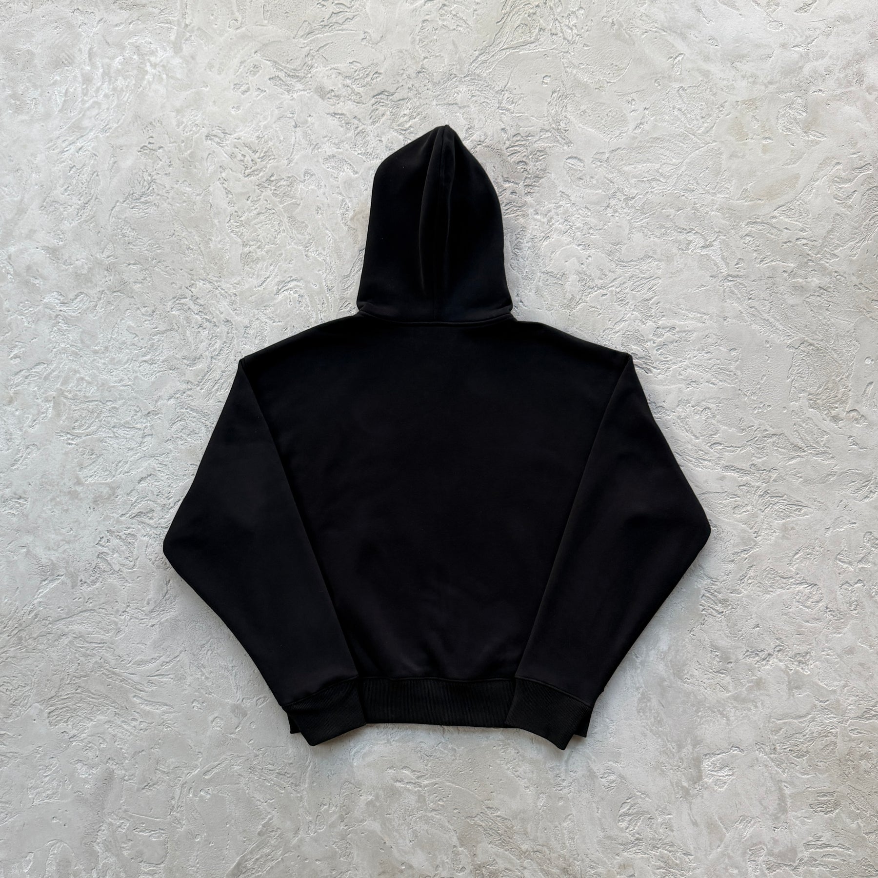 Conjunto Corteiz “Lion Varsity Open Hem Zip”