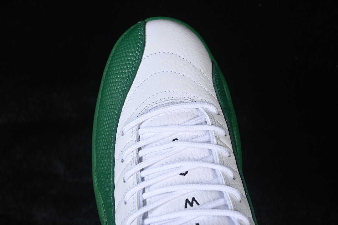 Air Jordan 12 “Bucks”