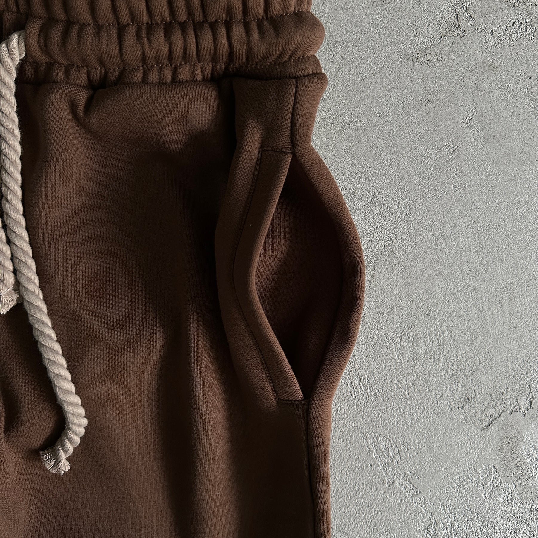 Conjunto Syna World Frio ( Marrom e Amarelo )