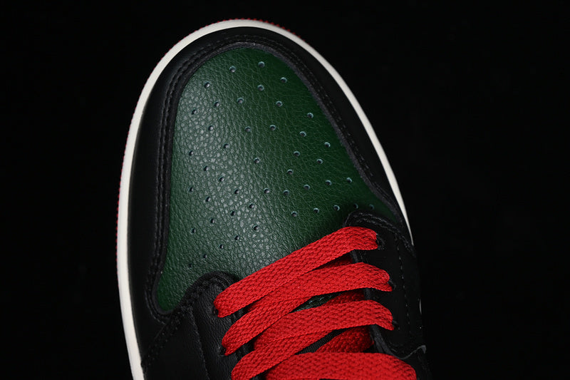 Air Jordan 1 Low "Gorge Green”