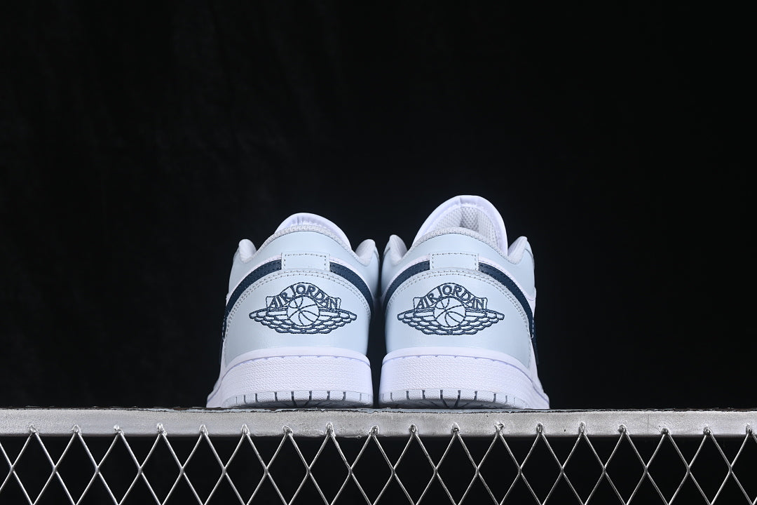 Air Jordan 1 Low “Aura Squadron Blue”