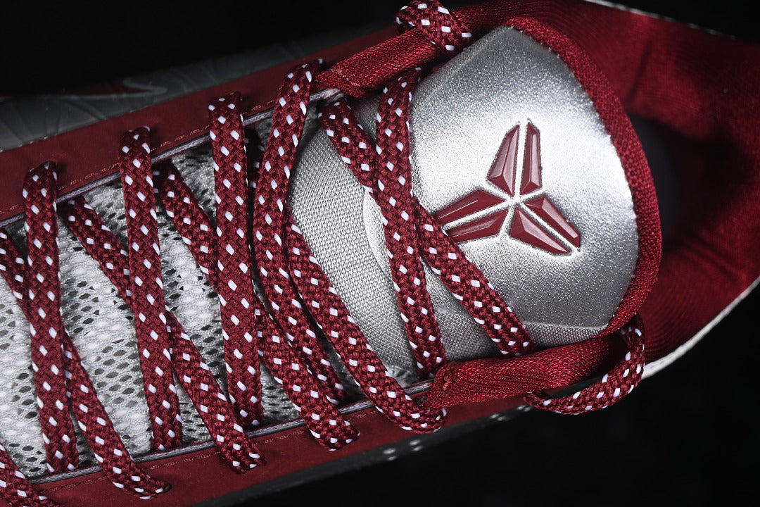 Nike Kobe 5 Proto “Lower Merion Aces Away”