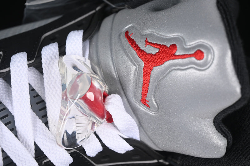 Air Jordan 5 “Black Metallic Reimagined”