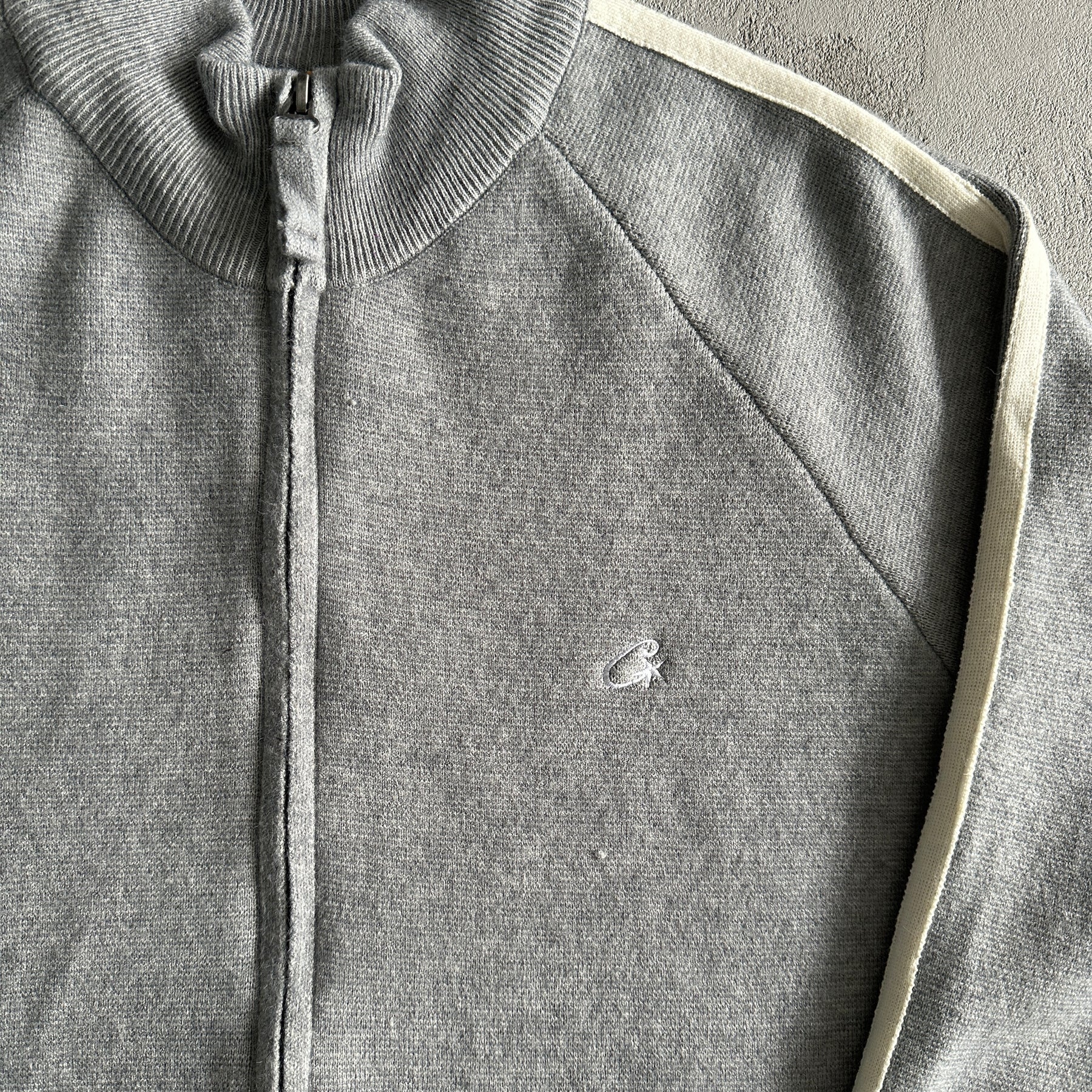 Sueter Corteiz “Knit Zip up” ( Cinza )