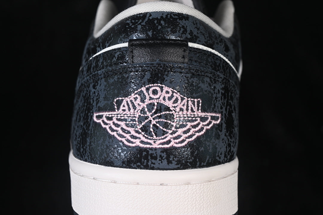 Air Jordan 1 Low "Iced Carmine”