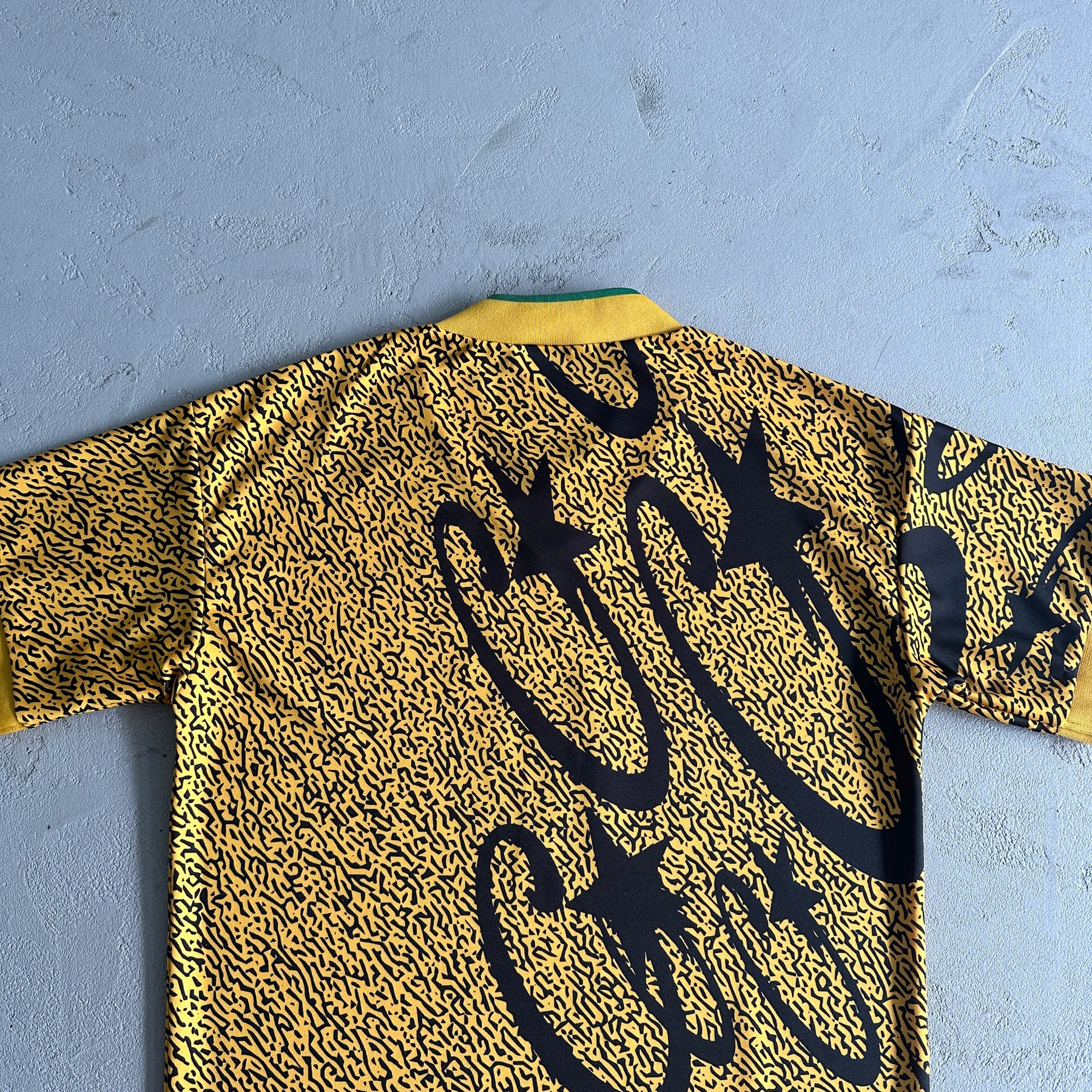 Camisa Corteiz “Printed” ( Preta e Amarela )