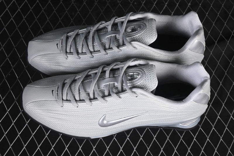 Nike Shox Z “Metallic Silver”