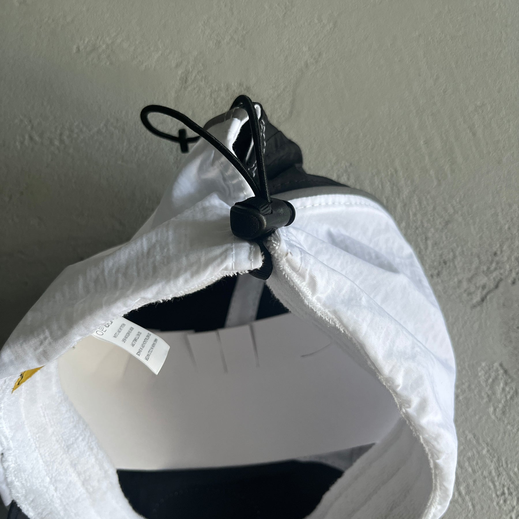 Boné Corteiz “Drawstring”