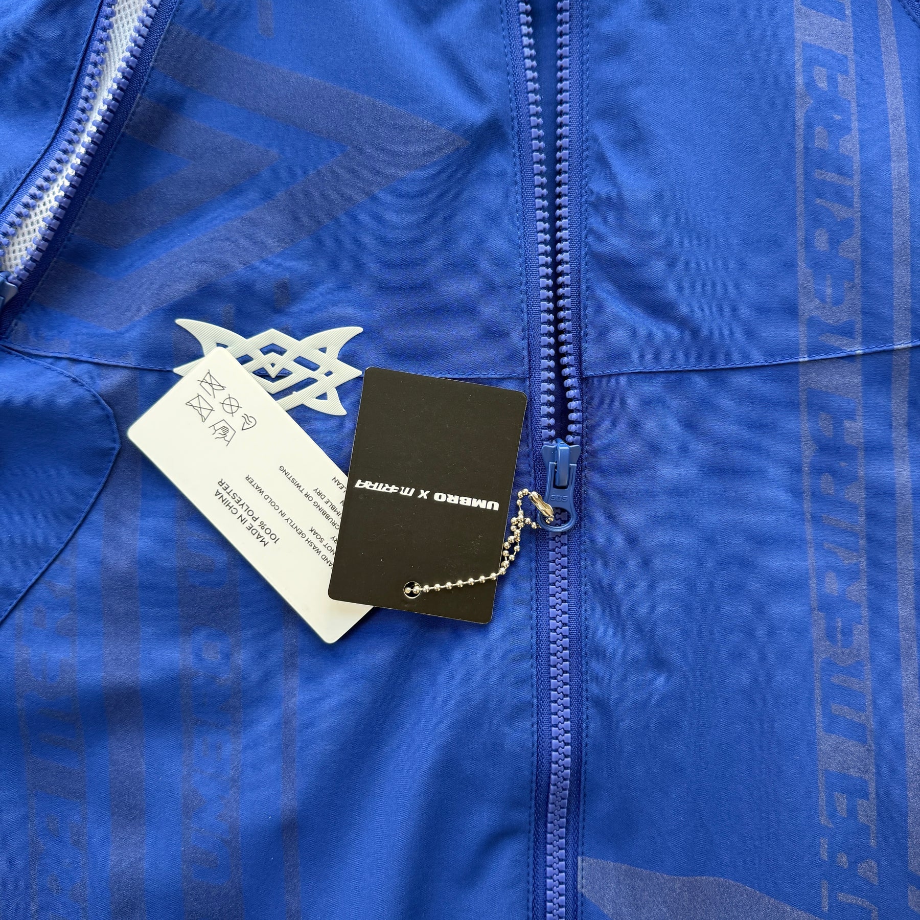 Conjunto Mertra “Reflective Technical Mrt” ( Azul )