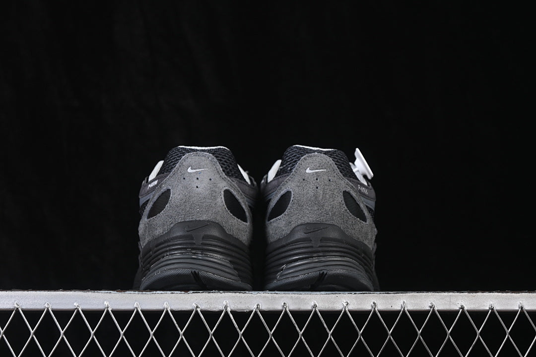 Nike P-6000 “Chrome Metall Silver”