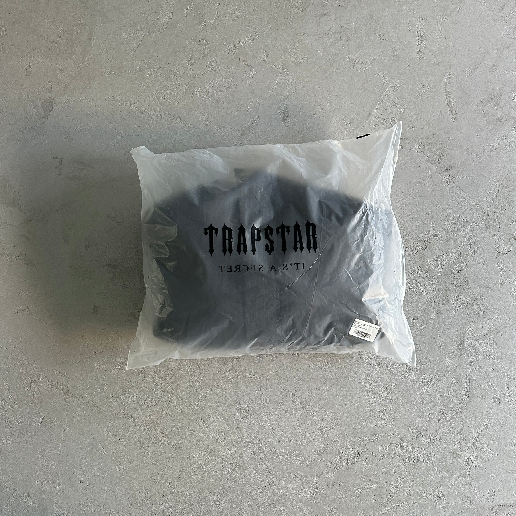 Jaqueta Trapstar “Decoded 2022 Hooded” ( Preta )