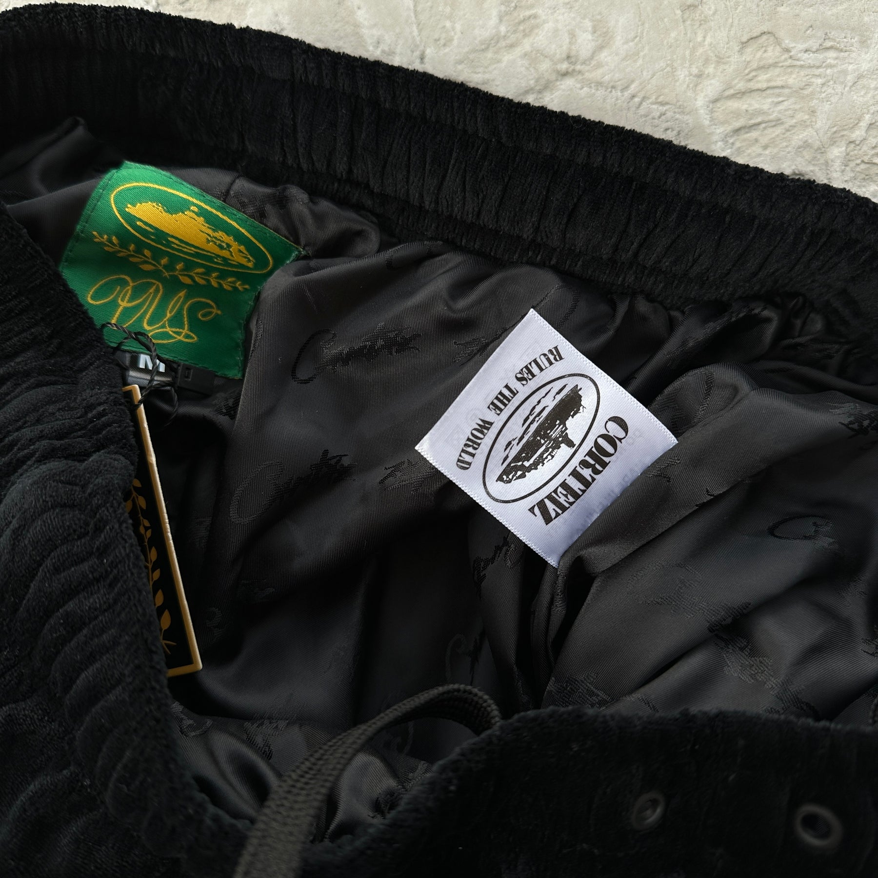 Conjunto Corteiz “Valvet Track”