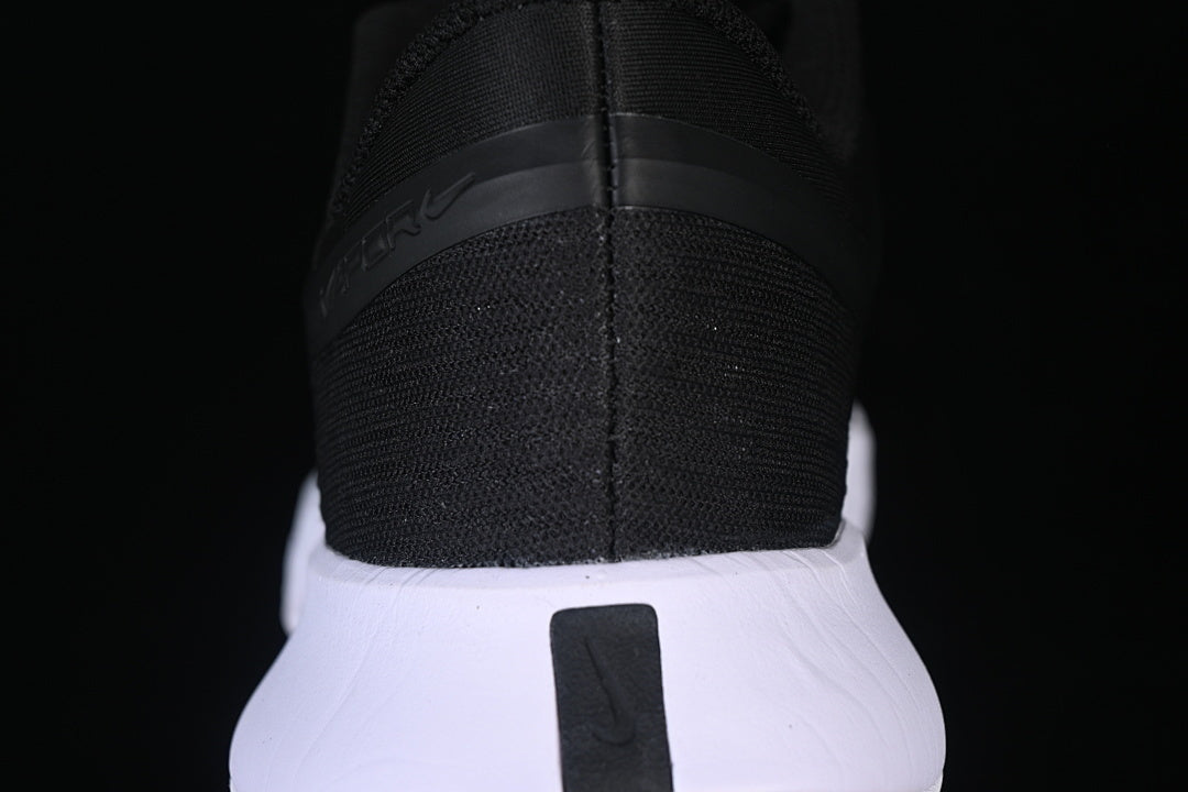 Zoom Vapor Pro 3 “Black and White”