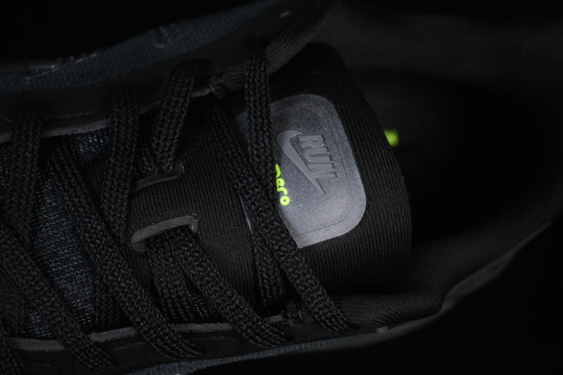 Nike Vomero “Premium Black Volt”