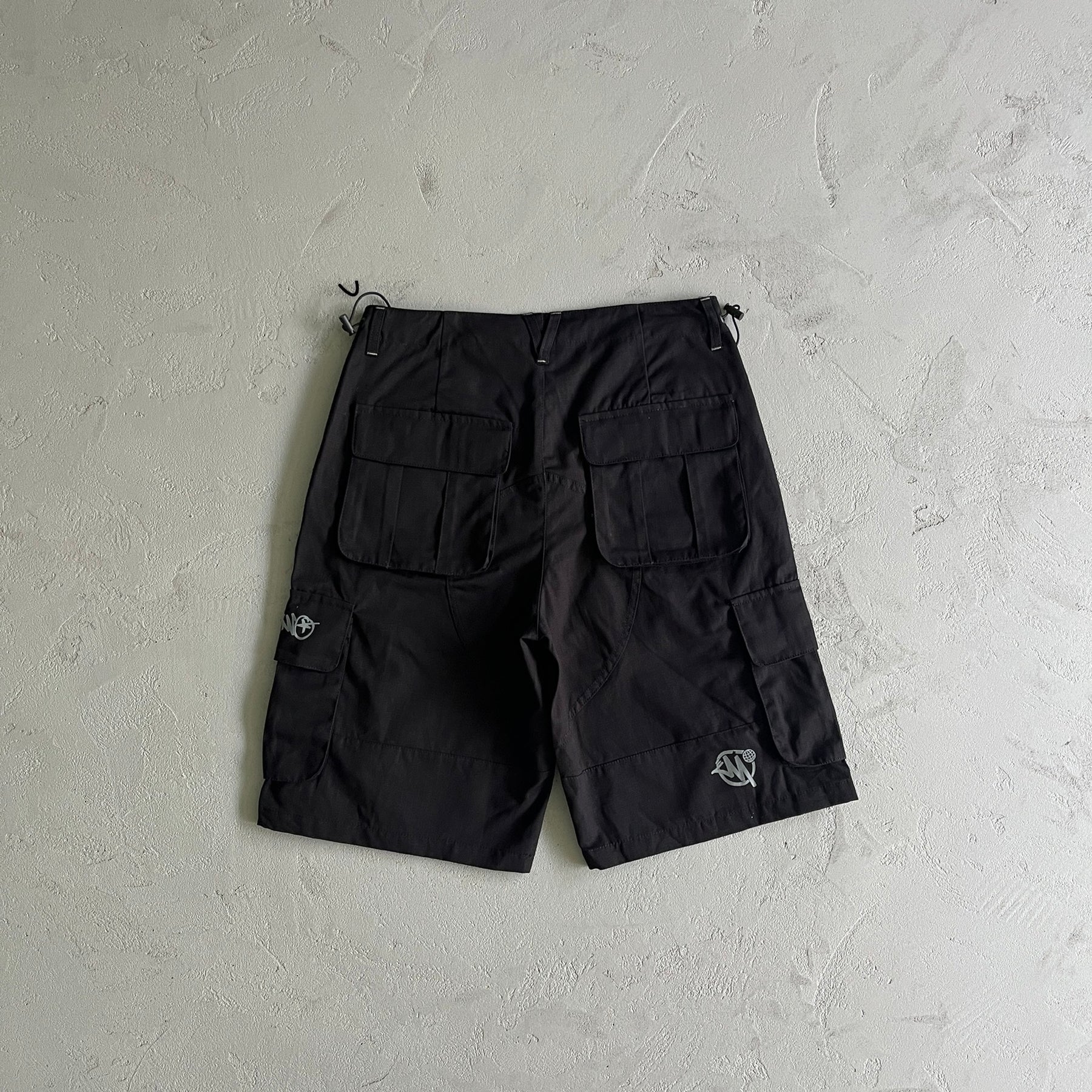Shorts Cargo MNUS TWO “Graff” ( Preto )