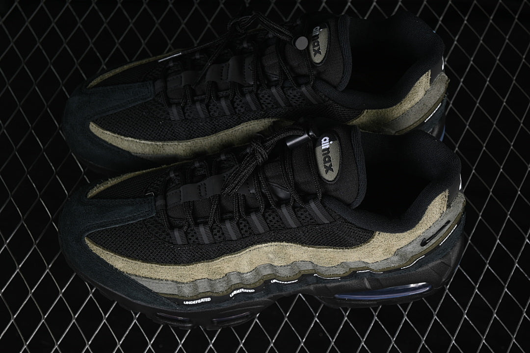 Air max 95 “Undefeated Geo”