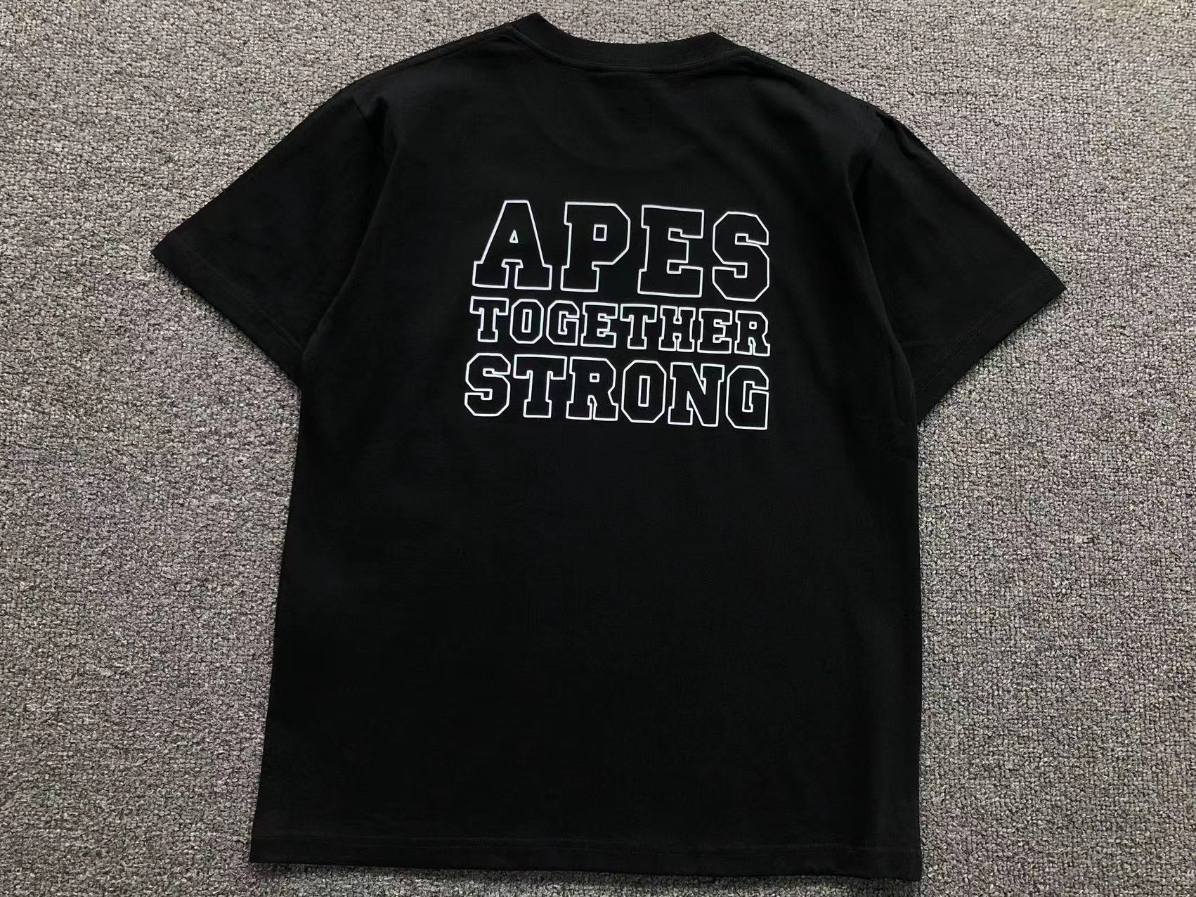 Camisa Bape “Apes Together Strong”