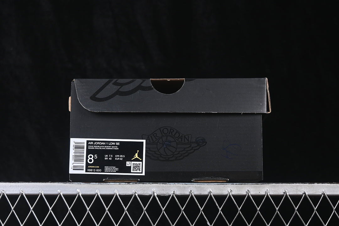 Air Jordan 1 Low “SE Red”