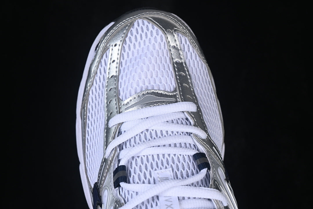 Air Max Moto 2K “Metallic Silver”