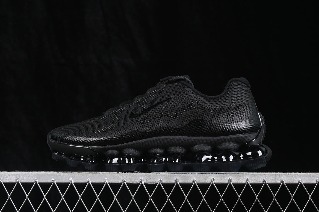 Air Liquid Max ”Triple Black”
