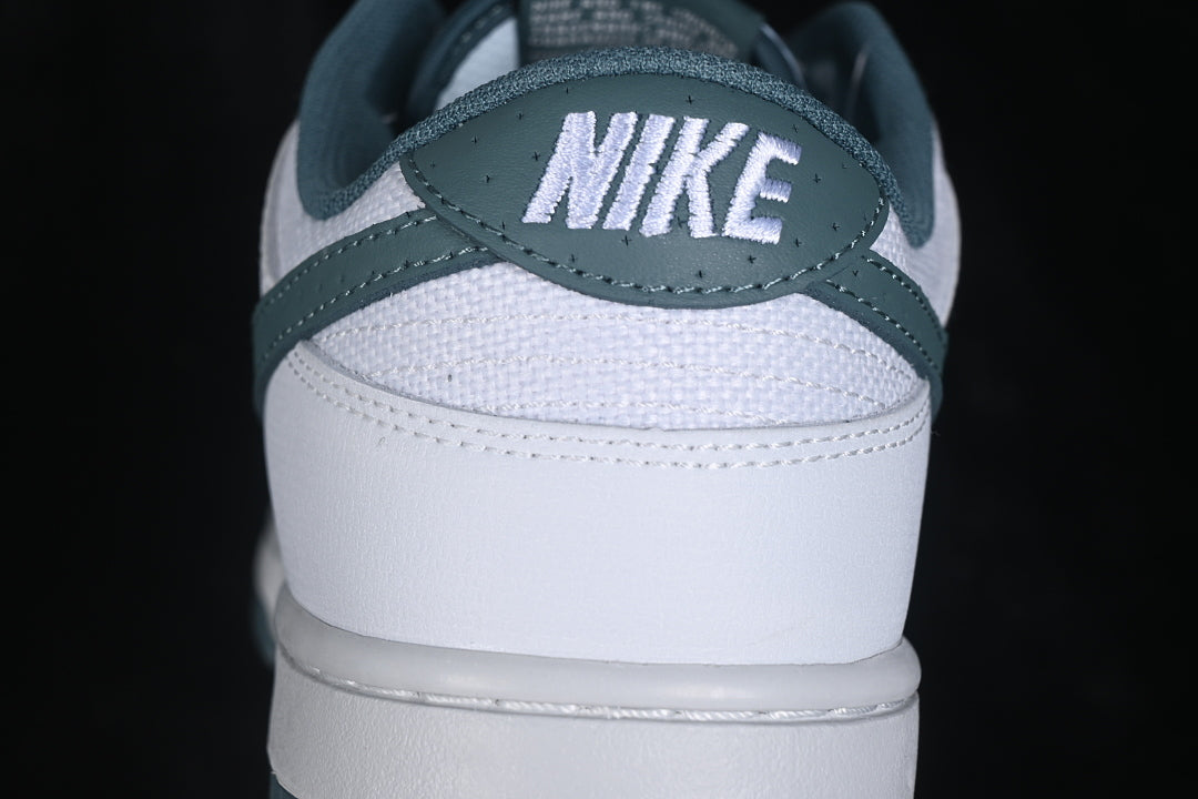 Dunk “Platinum Mineral Slate”