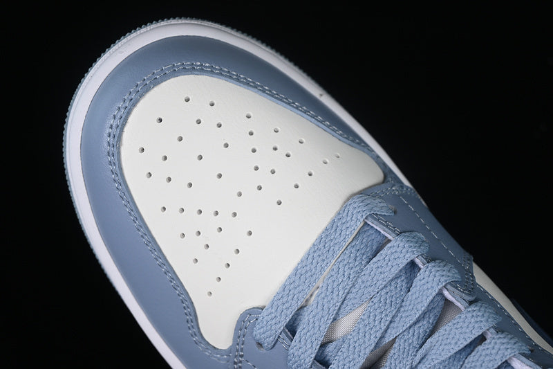 Air Jordan 1 High “Diffused Blue”