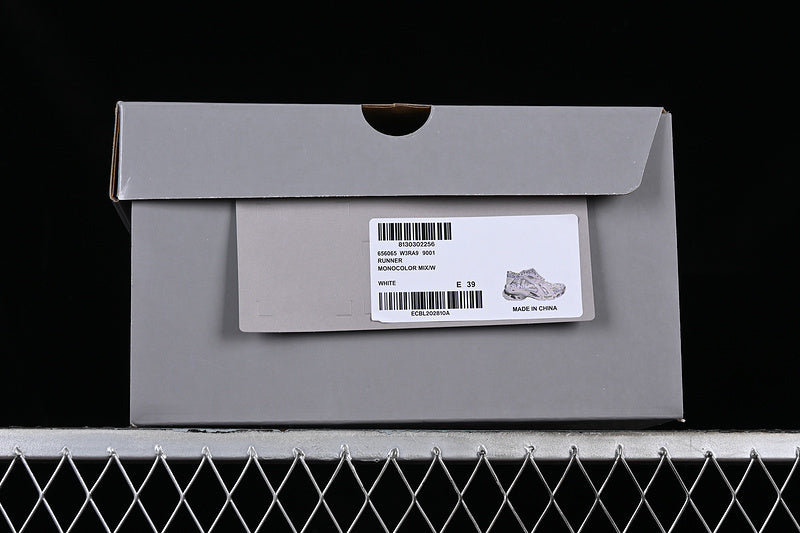 Balenciaga Runner “White”