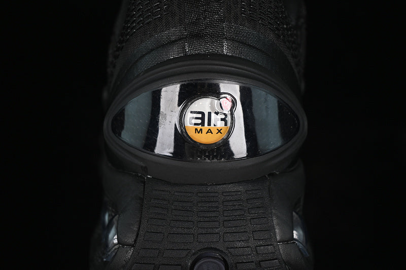 Air Max DN “Metalic Black