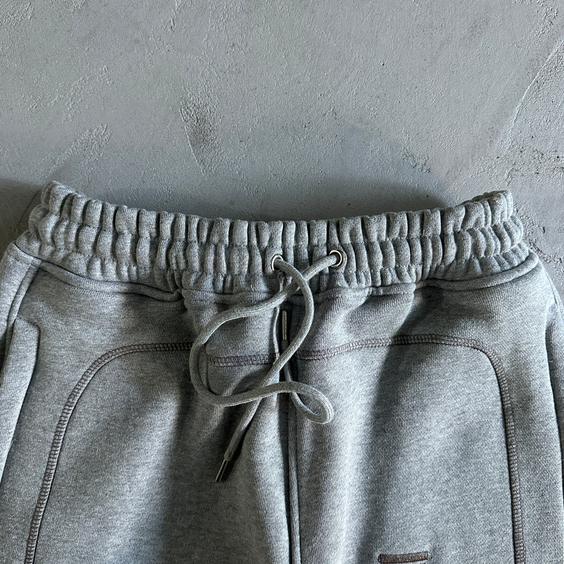 Conjunto Kroen “Concretelock” ( Cinza )