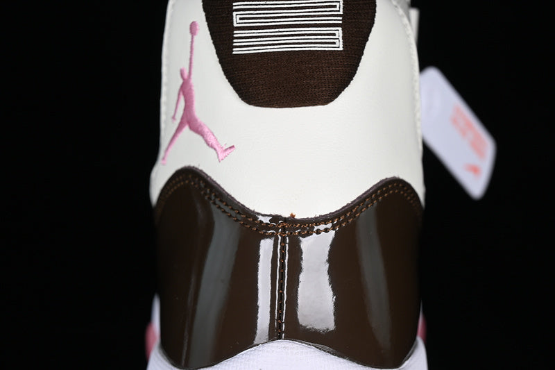 Air Jordan 11 “Neapolitan”