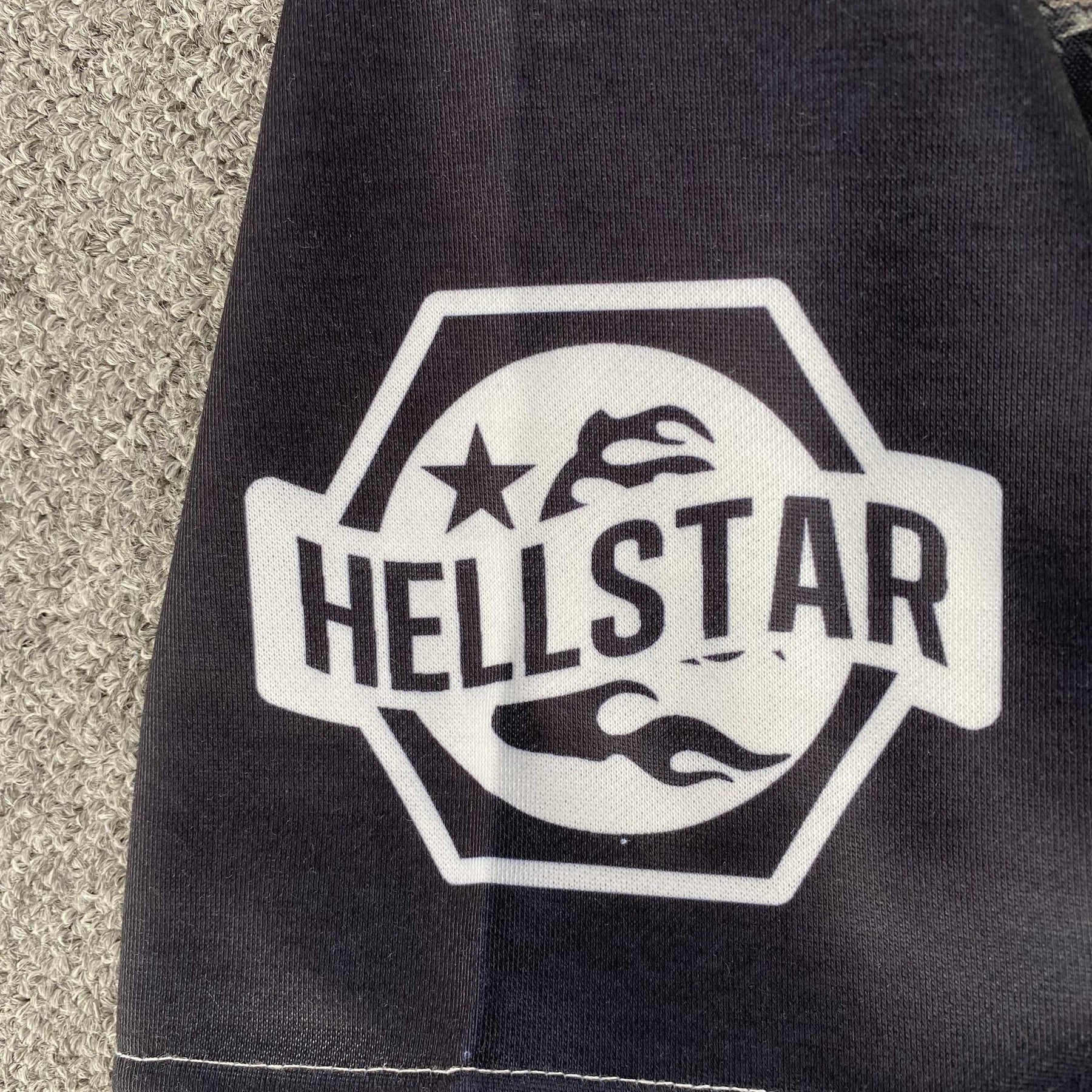Camisa Hellstar “Palace No Bitin”