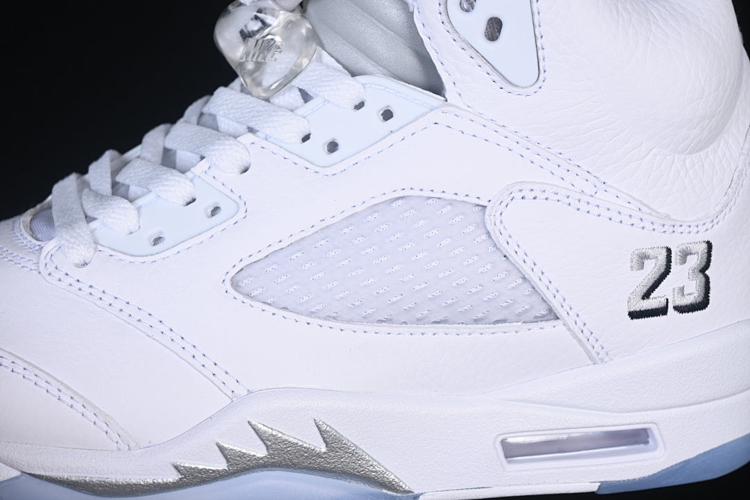 Air Jordan 5 “Metallic Silver”