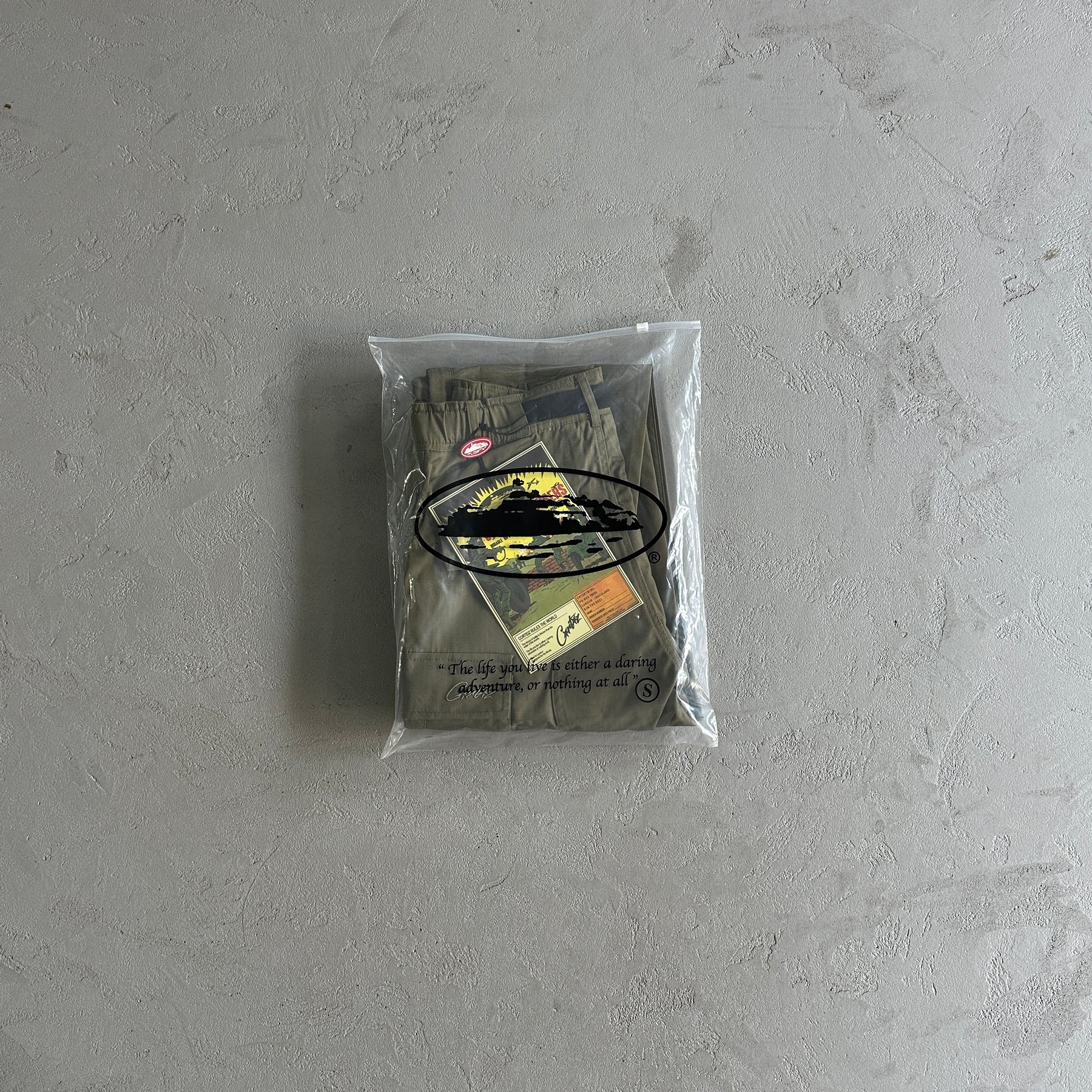 Calça Corteiz “Military Green”