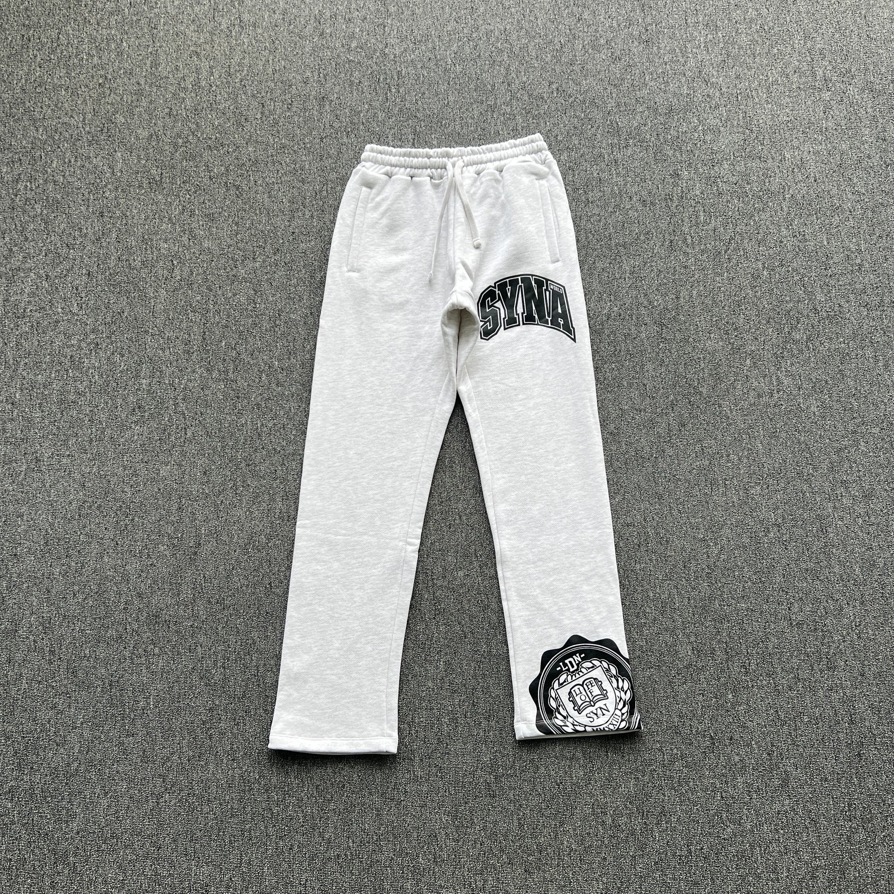 Conjunto Syna World “Crest Oth“ ( Branco e Preto)