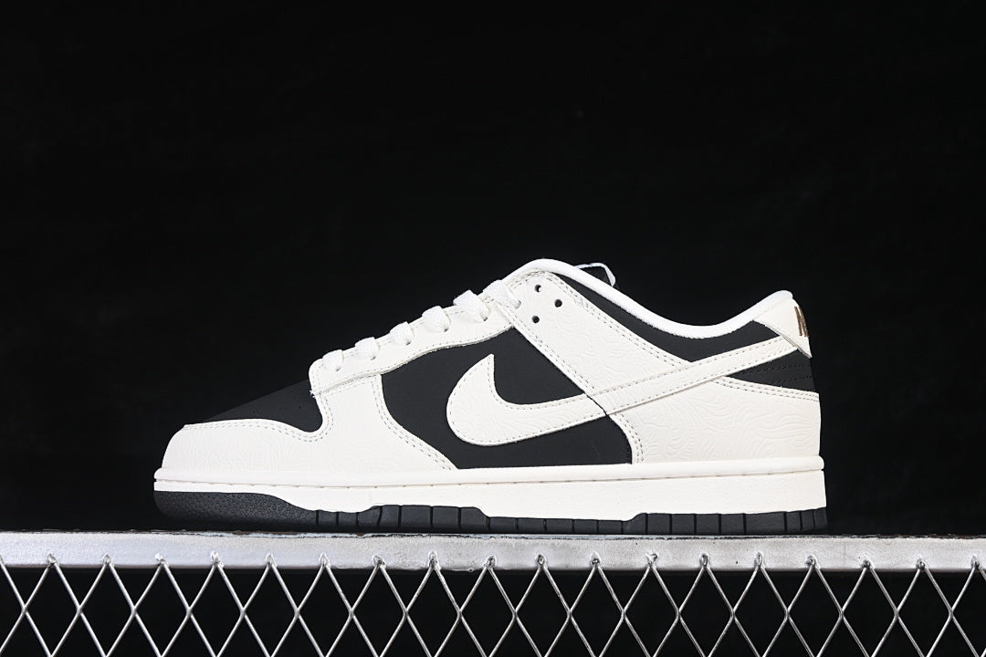 Dunk “Embossed Baroque Sail”