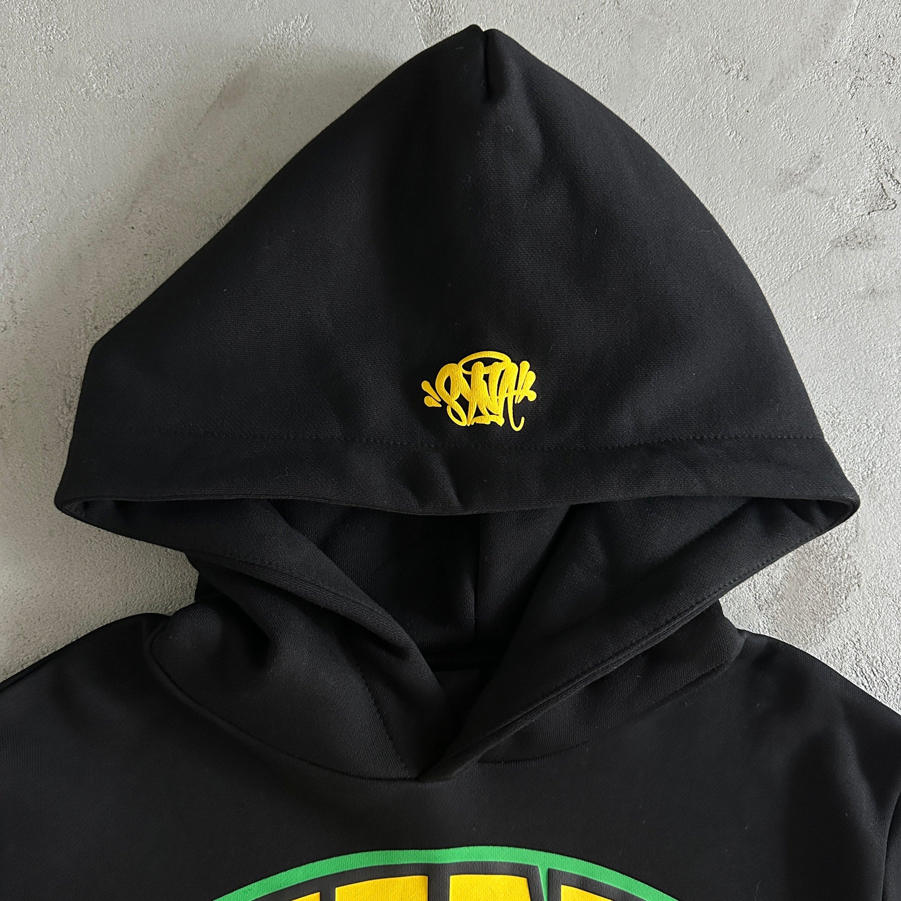 Conjunto Syna World “Crest Oth“ ( Preto e Amarelo )