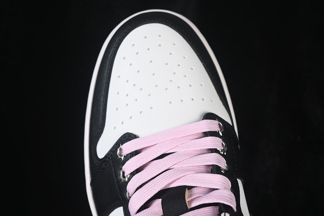 Air Jordan 1 Low "Iced Carmine”
