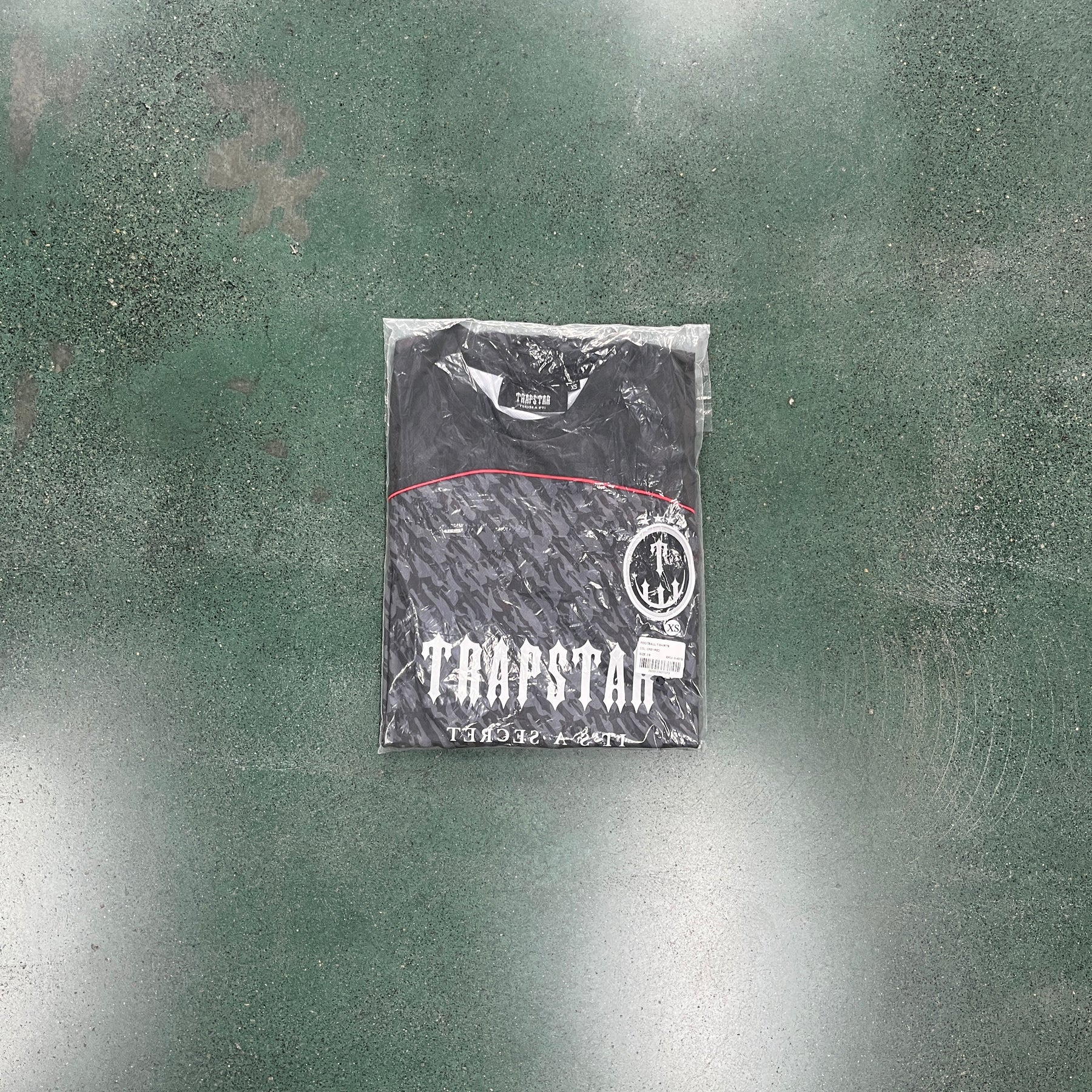 Camisa Trapstar “Football Jersey Black Grey” (Its a Secret)