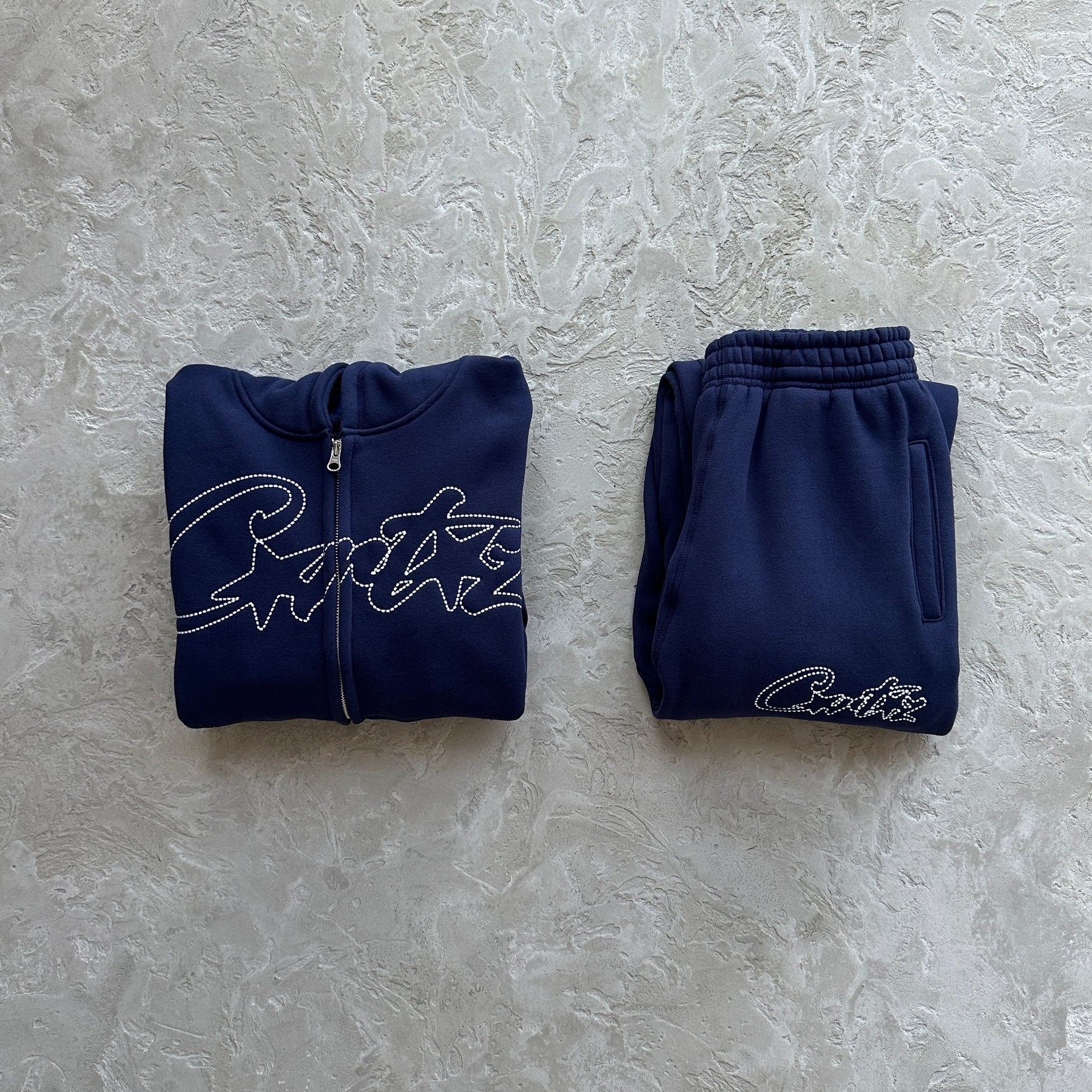 Conjunto Corteiz “Thick Stitch Allstarz”