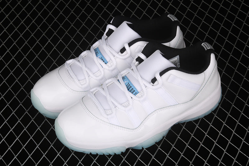 Air Jordan 11 Low ”Legend Blue”