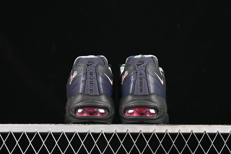 Air max 95 x Corteiz “Pink Beam”
