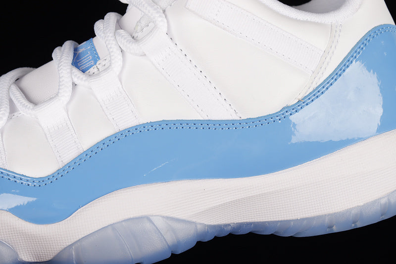 Air Jordan 11 Low ” University Blue ”