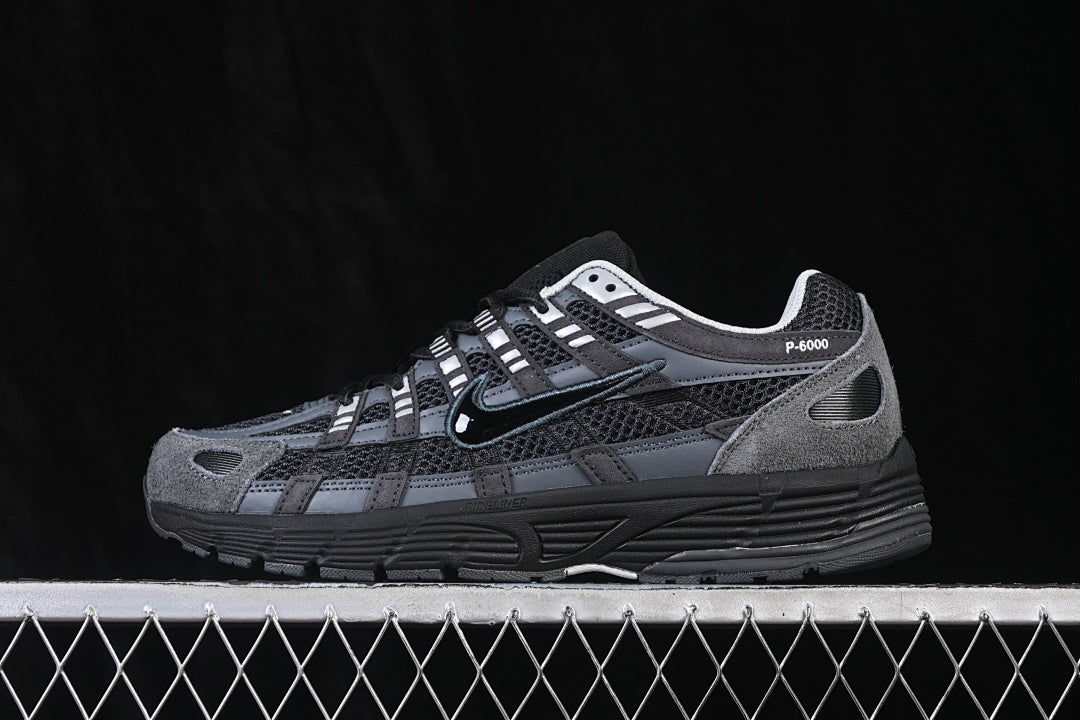 Nike P-6000 “Chrome Metall Silver”