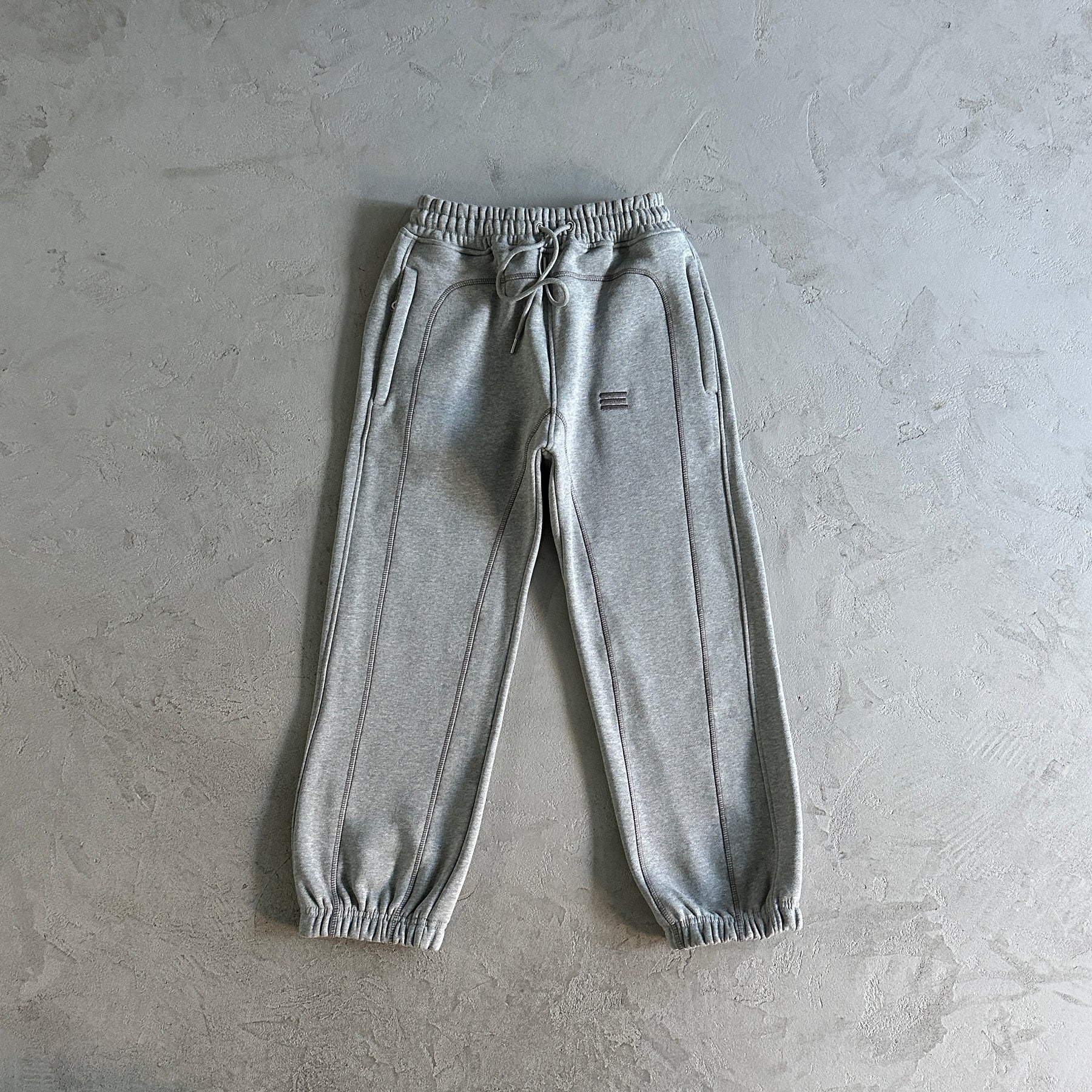 Conjunto Kroen “Concretelock” ( Cinza )